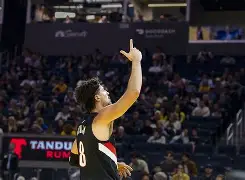 2021年10月07日 金州勇士 vs 丹佛掘金高清直播